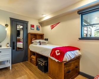 The Dorm Hotel - Ithaca - Habitación