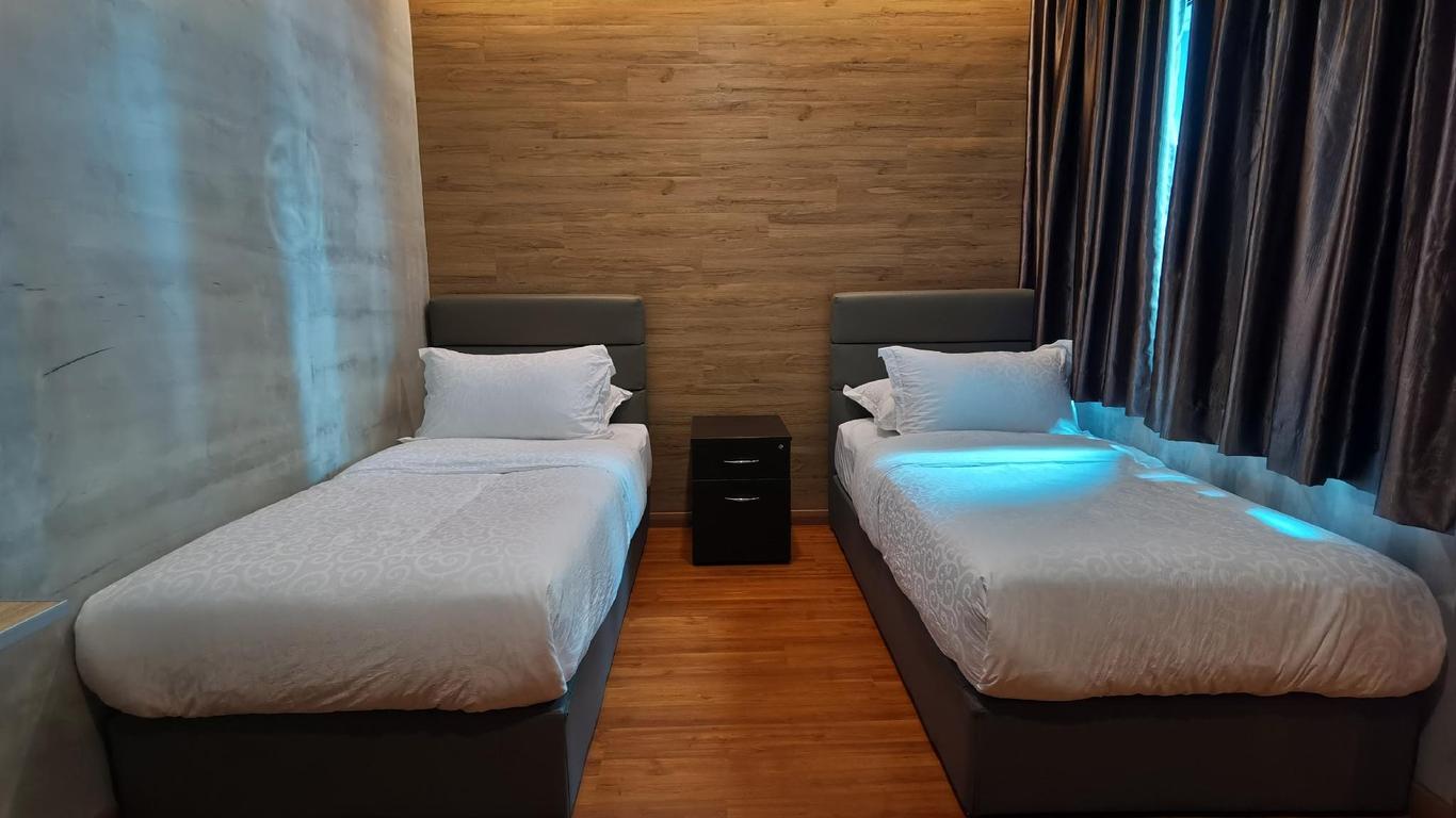 Insta Hotel Jb