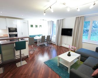 Serviced Apartment Neuwaldegg - Viena - Sala de estar