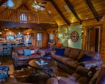 Big View! Log cabin on the River - La Grange - Salónek