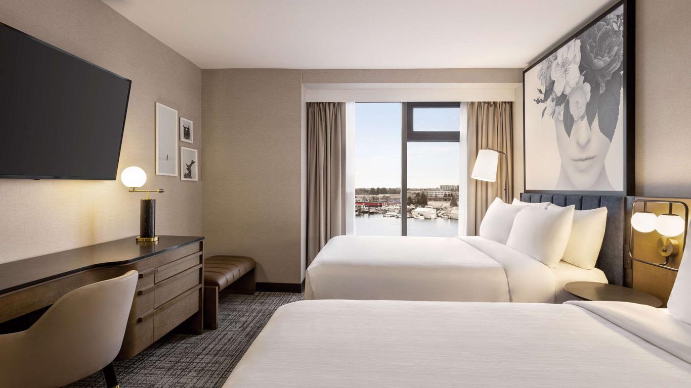 Radisson Blu Vancouver Airport Hotel & Marina