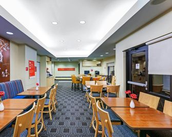TownePlace Suites by Marriott Tulsa North/Owasso - Owasso - Restaurant