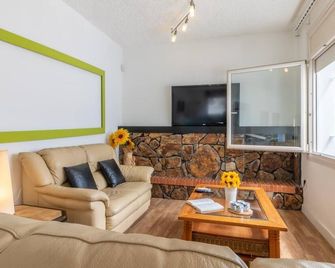 Goldhome - Montseny 11 - Private heated pool - Empuriabrava - Wohnzimmer