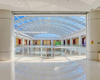 Yanji Happy Palace Hotel - Yanbian - לובי