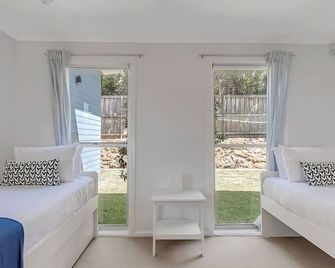 Stunning Coastal Home Views 1 Hour From - Austinmer