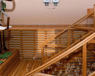 Erzsébet Park Hotel - Parád - Escaleras