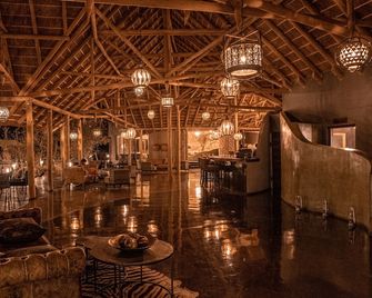 Etosha Oberland Lodge - Okaukuejo