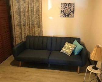 Twin Oaks-Big Red - Morgan City - Wohnzimmer
