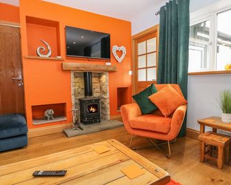 Bluebell Cottage - Ulverston - Living room