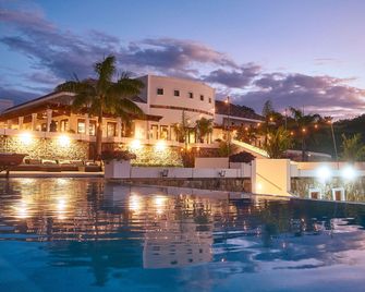 لاس فيرانداس هوتل آند فيلاز - First Bight - حوض السباحة