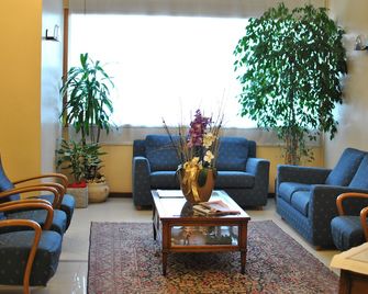 Rometta Hotel - Cittadella - Hall d’entrée