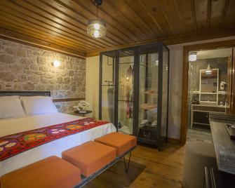 Char Me Hotel - Antalya - Schlafzimmer