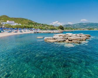 Hotel Torre Oliva - San Giovanni a Piro - Plaża