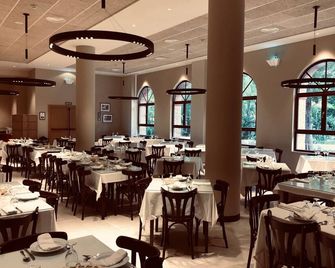 Hotel Balneario de La Virgen - Jaraba - Ресторан
