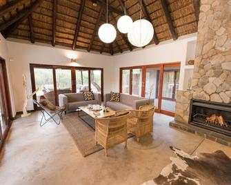 Unembeza Boutique Lodge & Spa - Hoedspruit - Living room