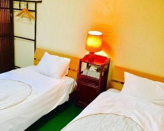 Hotel Saboten Apartment - Miyoshi