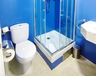 Yomo Hostal Bcn Port - Barcelona - Bathroom