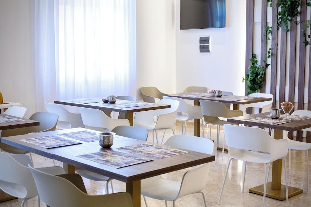 Hotel Vallisdea - Sala Consilina - Restaurante