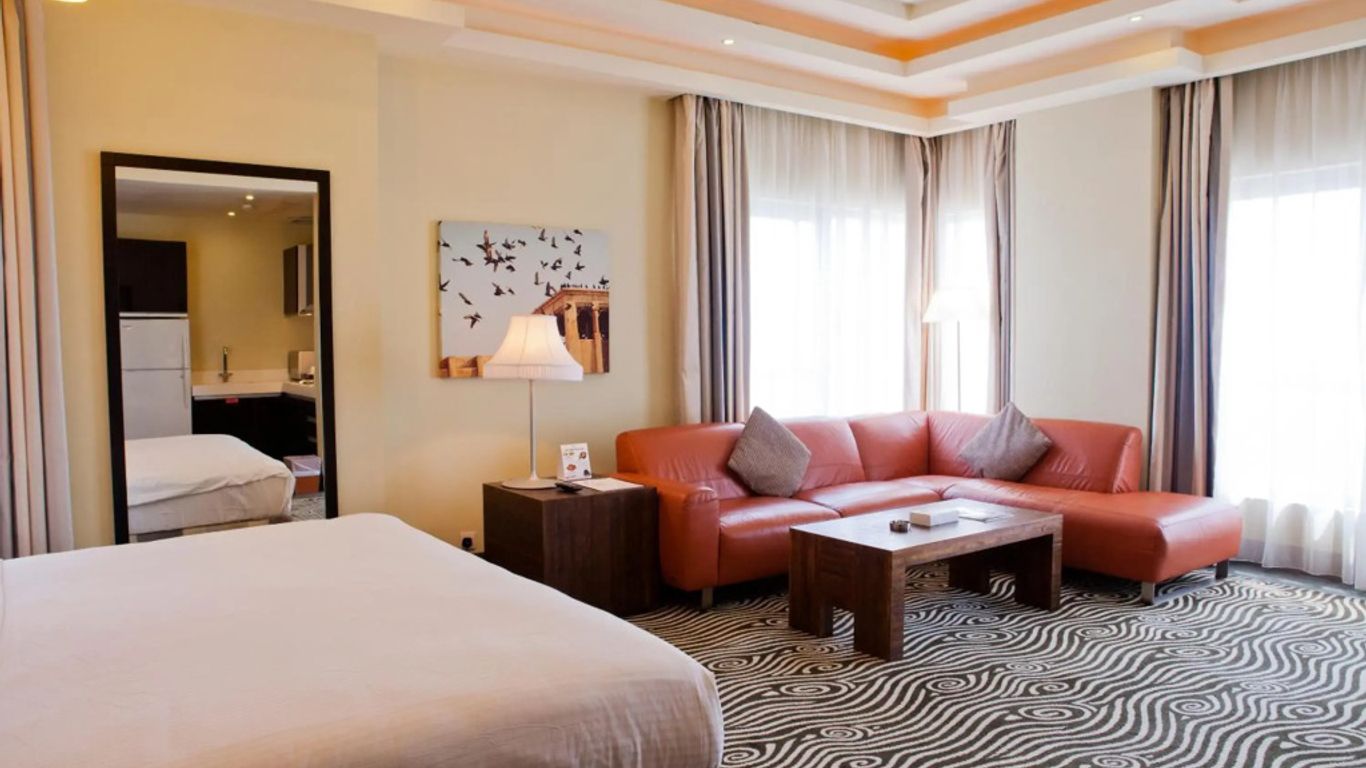 الراية سويتس