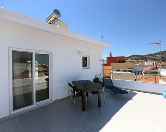 Happy Days Home Apartment und Studio/Penthouse - Rhodes - Balcony