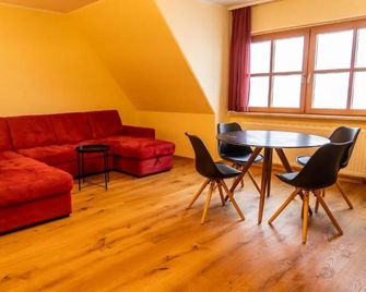 Hotel Fichtelberghaus - Oberwiesenthal - Living room