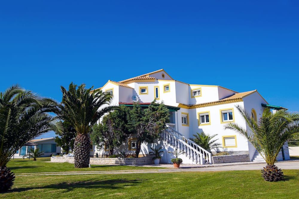 S&C Kosmos Beach Resort - Roda - Bâtiment