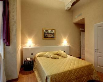 B&B La Signoria Di Firenze - Florencia - Habitación