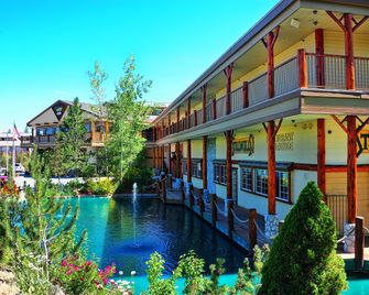 Holiday Inn Resort The Lodge At Big Bear Lake By IHG - Big Bear Lake - Rakennus