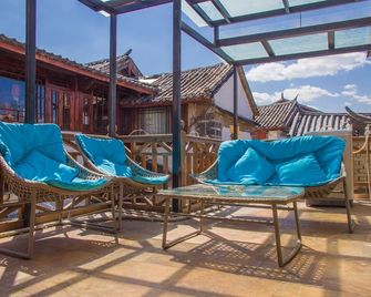 Xueshanyu Inn - Lijiang - Balkon