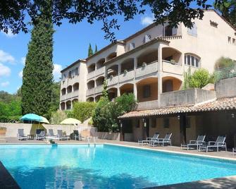 Hotel 3 La Residence Des 3 Barbus - Générargues - Pool