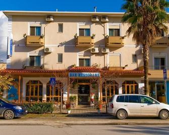 Hotel 4 Stinet - Vlorë - Building