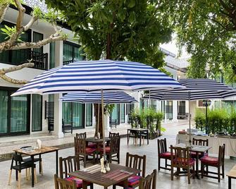 The Mantrini Chiang Rai Resort - Chiang Rai - Βεράντα