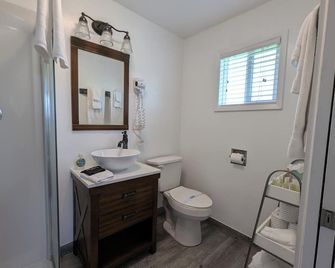 Squaw Valley Motel Room 8 - Squaw Valley (Fresno County)