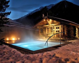 Hotel Madlein - אישגל - בריכה