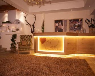 Hotel Dreisonnen - Serfaus