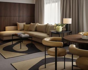 Original Sokos Hotel Royal - Vaasa - Living room