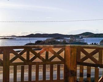 11 Person Holiday Home in Kolvereid - Rørvik - Balcony