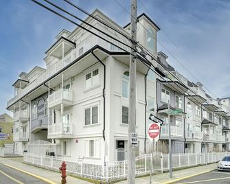 Beachfront getaway with Summers at Sumner! - Seaside Heights - Building