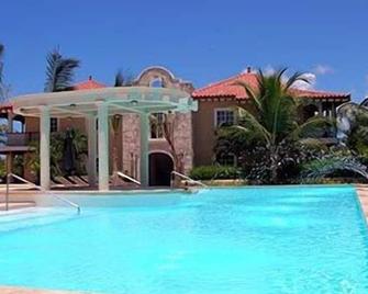 The Golf Suites - Punta Cana - Piscina