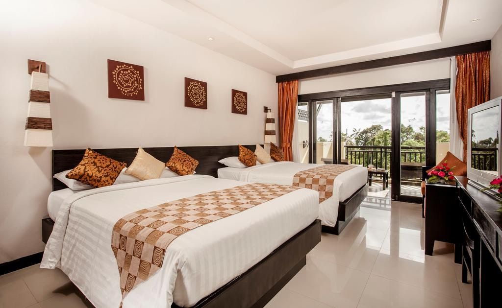 Horizon Karon Beach Resort & Spa