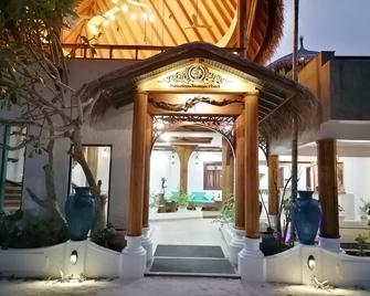 Island Luxury Boutique Hotel - Fulhadhoo - Fulhadoo