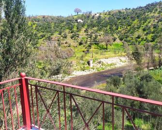 Sminos Farm House E4 Path - Gytheio - Balcony