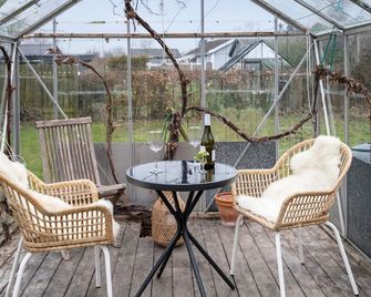 2 Bedroom Beautiful Home In Kalvehave - Kalvehave - Patio