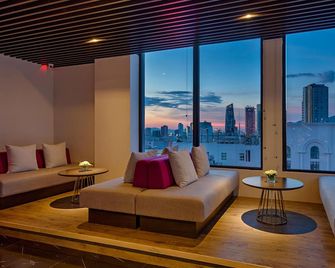 Satya Da Nang Hotel Han Market - דה נאנג - טרקלין