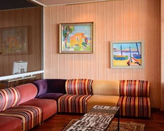 Sun Beach - Ajaccio - Σαλόνι