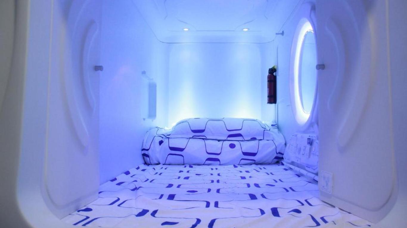 Space Cap Hotel
