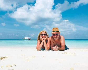 iCom Blue Seaview - Maafushi