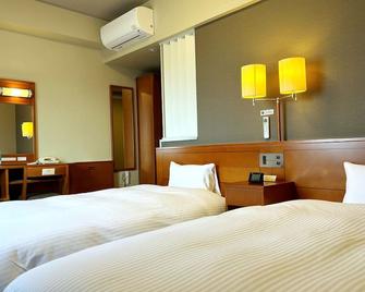 Hotel Route Inn Chiryu - Chiryū - Habitación