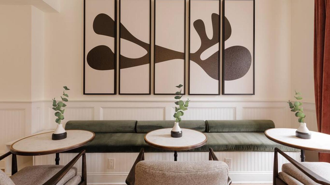 Dupont Circle Embassy Inn By Found