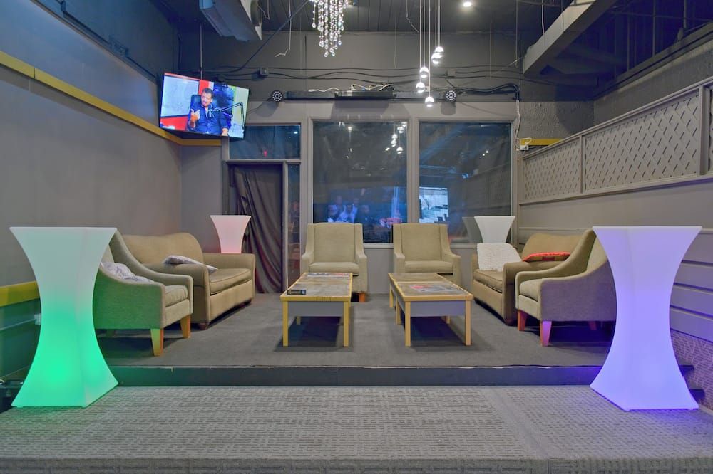 Midtown Inn - ססקאטון - טרקלין